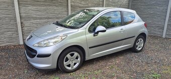 Peugeot 207 1.4i - 2