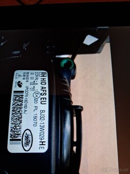 SVÉTLA NA JAGUAR XF A LAND ROVER - 2