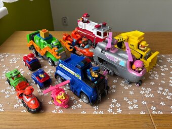 Sada aut Tlapková patrola - 2