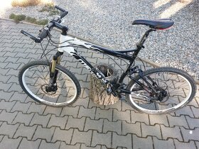 HORSKÉ KOLO CELOODPRUŽENÝ RÁM MERIDA - 2