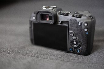 Canon EOS RP tělo - 2