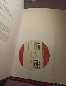 Učebnice a pracovní sešit Complete PET Cambridge - 2