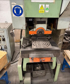 Lisy - excentrické LEN 40 C - 2