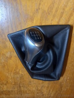 BMW F 31 HLAVICE ŘADÍCÍ PÁKY - 2