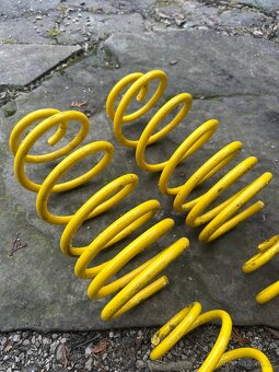 Pružiny 40/40 ST Suspensions - Golf, Leon, Octavia, … - 2
