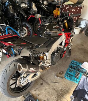 Výfuk SC Project na Tuono V4 - 2