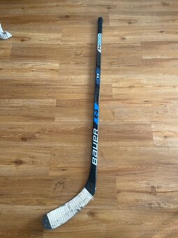 Hokejka Bauer pravá - 2