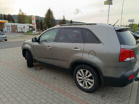 Kia Sorento 2.2 CRDi 145 kW, 4x4, tažné zařízení - 2