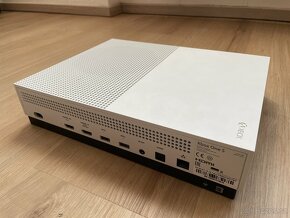 XBOX ONE S + HRY - 2