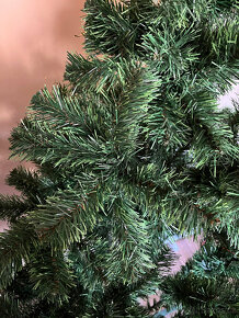 Umělý vánoční stromek - 2