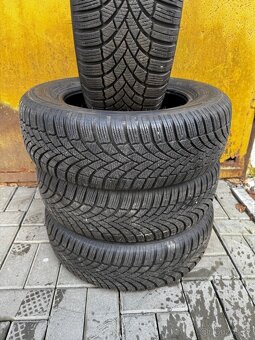 Zimní pneumatiky Bridgestone 195/65/15 - 2