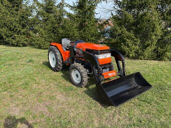 Malotraktor Kubota GL27 Grandel s Čelním Nakldacem 450Kg - 2