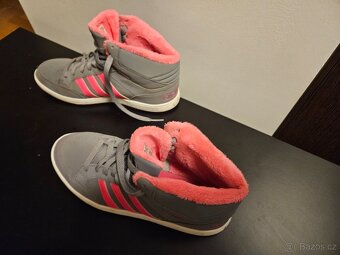 adidas - dětské dívčí kotníkové boty, velikost 37 - 2