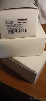 Termo regulátor Honeywall MT4-230-NC - 2