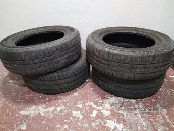Letní pneu 4x (195/65R15 a 195/60R15) - 2