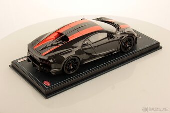 Bugatti Chiron Super Sport MR collection 1 of 399 pcs 1/18 - 2