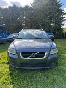 VOLVO V50 2.0D - rozprodej dílů - 2
