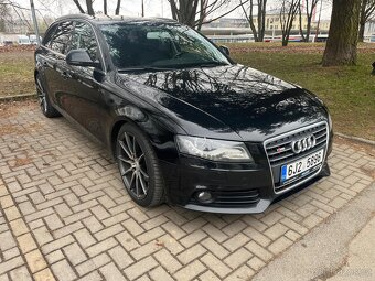 Audi a4 b8 2.0 TDi 105 kw - 2