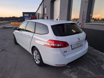 PEUGEOT 308 SW 1.2i 96kW combi, r.21 130000km ČR VELMI PĚKNÝ - 2