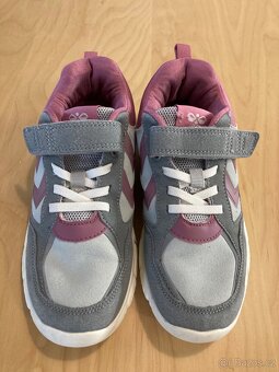 Lehounké sportovní tenisky hummel vel. 35 - 2
