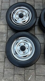 Kola na Ford Transit - 2