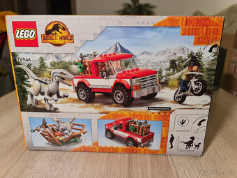 LEGO® Jurassic World 76946 Odchyt velociraptorů Blue a Bety - 2