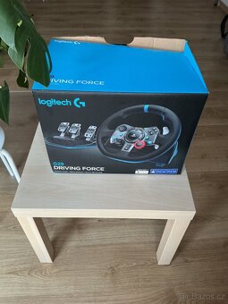 Herní volant Logitech G29 + řadící páka - 2