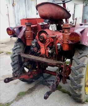 Traktor Rs 09 Rs-09 Gt-124 4 válec - 2