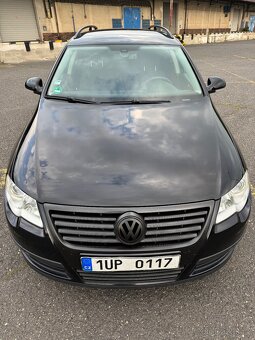 Volkswagen Passat b6 2.0 TDI 103kw - 2
