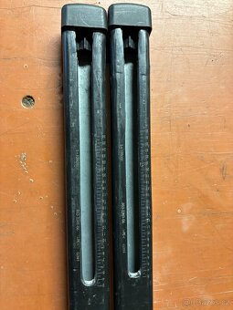 Příčníky Thule SguareBar 108 cm - 2