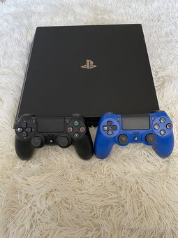 PlayStation 4 PRO 1TB - 2