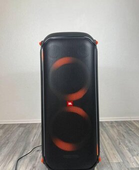 JBL 710 - 2