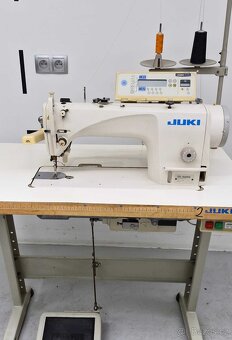 Průmyslový automatický šicí stroj Juki DDL-9000DS - 2