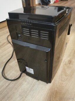 Delonghi Magnifica S, s mlýnem na kávu - 2