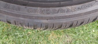 Zimní pneu 275 30r20 . 2kusy zánovní dot 2023 - 2