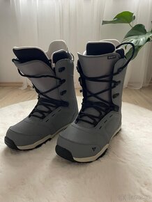 Snowboardové boty Gravity vel.43 - 2