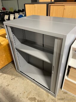 Plechová skříň - 2