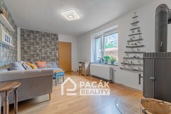 Prodej zrekonstruovaného rodinného domu o dvou bytových jedn - 2