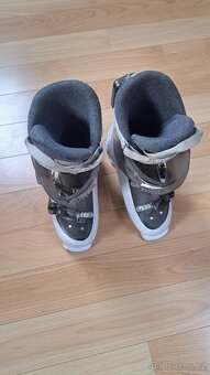 Přeskáče na lyžování 25,5-26,0 - 2