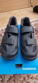 Tretry Shimano SH-ME100ML černá - 2