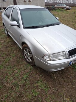 Škoda Octavia - 2