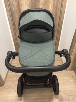 Dětský kombinovaný kočárek - 2