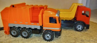 Auta pro děti, popeláři + náklaďák. - 2