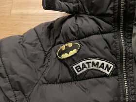 Dětská zimní bunda H&M Batman vel.122 - 2