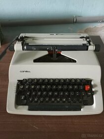 psací stroj consul - 2