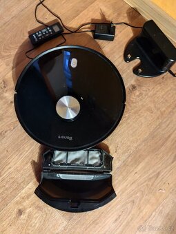 ROBOTICKÝ VASAVAČ Siguro RV-L65 Infinity CZ EN Black - 2
