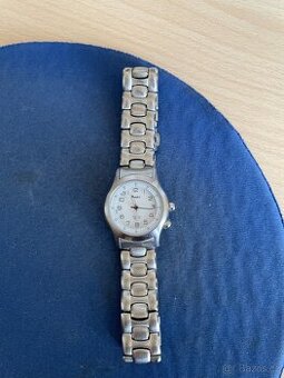 Dámské elegantní hodinky Timex Indiglo Wr30m - 2