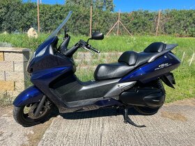HONDA SILVER WING  FJS 400 - 2