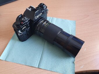 Canon A-1 - 2