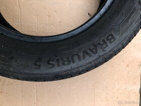 Barum Bravuris 5 205/60 r16 - 2